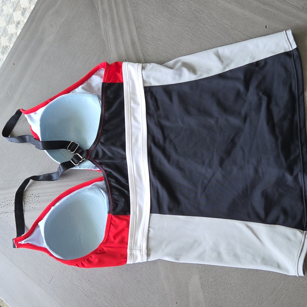 Nike Color Block Tankini Swim Top Size 6 - Picture 2 of 4